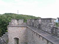 Saint Quentin Fallavier - Chateau - Chemin de ronde sud